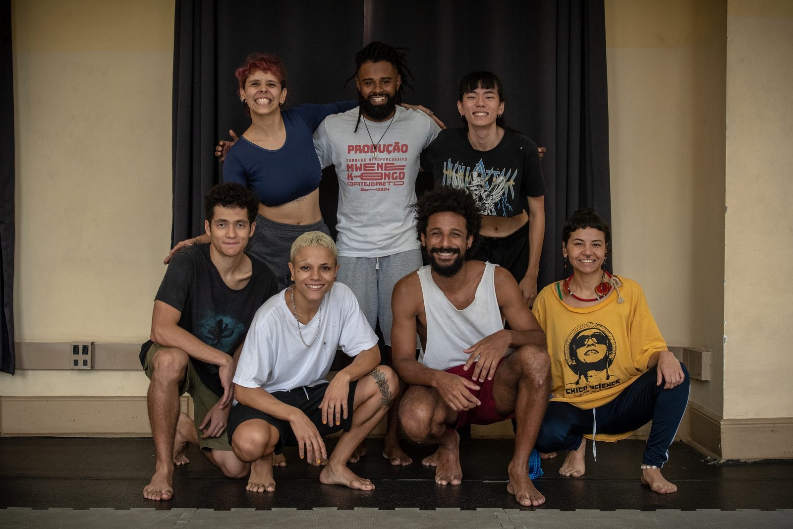 Aula do curso “Do circo à capoeira: um fazer brasileiro”, com Rafael Oliveira, na unidade Brás da SP Escola de Teatro. | Foto: Rodrigo Reis