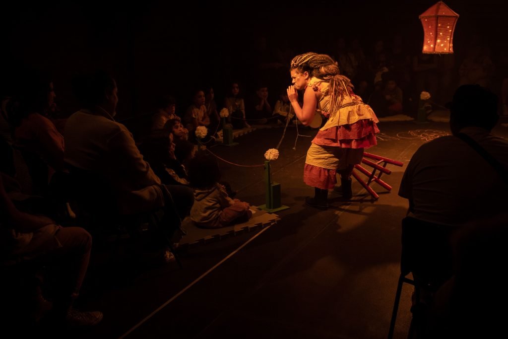 Apresentação da peça “No dia seguinte todo mundo riu”, feita pelos estudantes da SP Escola de Teatro, na Unidade Roosevelt. (6/7/2024). | Foto: Rodrigo Reis