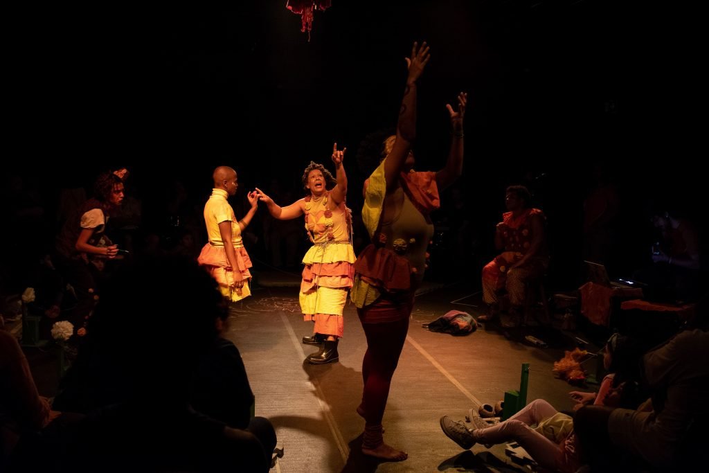 Apresentação da peça “No dia seguinte todo mundo riu”, feita pelos estudantes da SP Escola de Teatro, na Unidade Roosevelt. (6/7/2024). | Foto: Rodrigo Reis