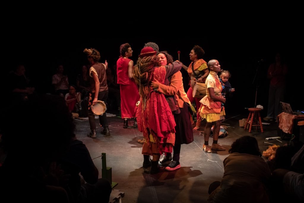 Apresentação da peça “No dia seguinte todo mundo riu”, feita pelos estudantes da SP Escola de Teatro, na Unidade Roosevelt. (6/7/2024). | Foto: Rodrigo Reis