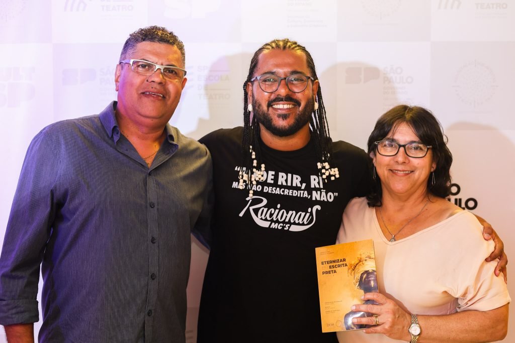 Lançamento do livro Eternizar Em Escrita Preta Volume 5. (21/11/2024). | Foto: Clara Silva