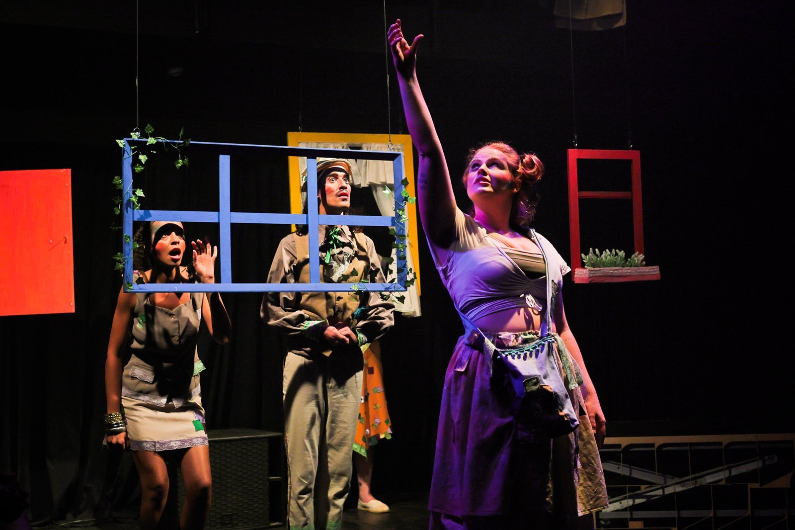 Experimento III do grupo N7 Amarelo, do segundo semestre de 2024, na SP Escola de Teatro. | Foto: Clara Silva.