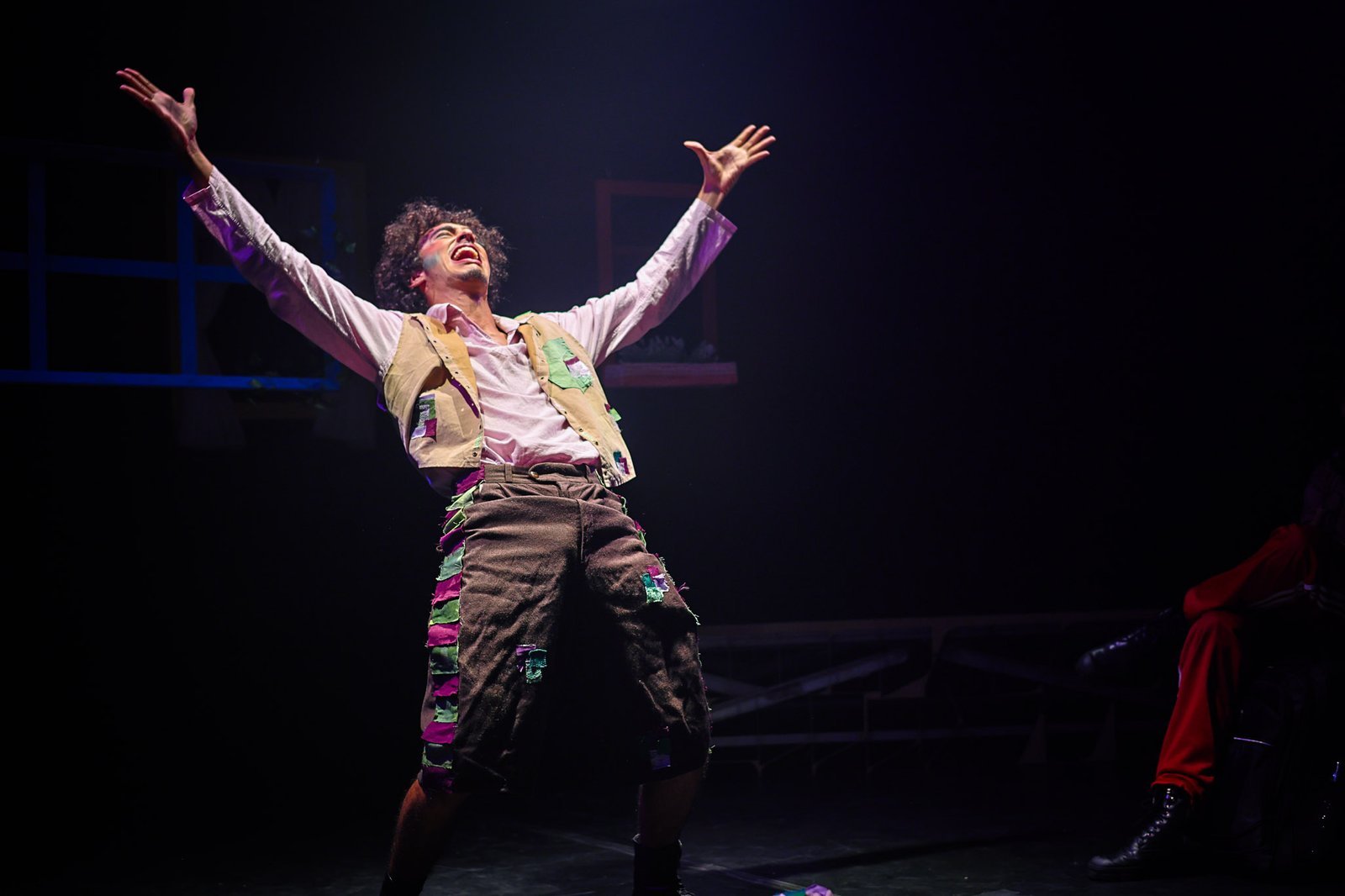 Experimento III do grupo N7 Amarelo, do segundo semestre de 2024, na SP Escola de Teatro. | Foto: Clara Silva.