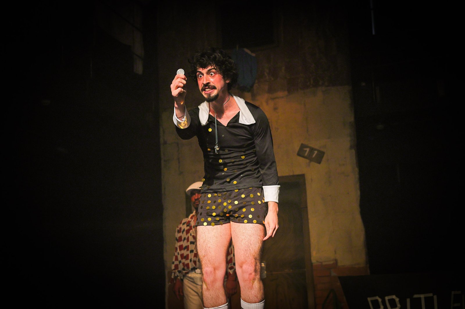 Experimento III do grupo N8 Amarelo, do segundo semestre de 2024, na SP Escola de Teatro. | Foto: Clara Silva.