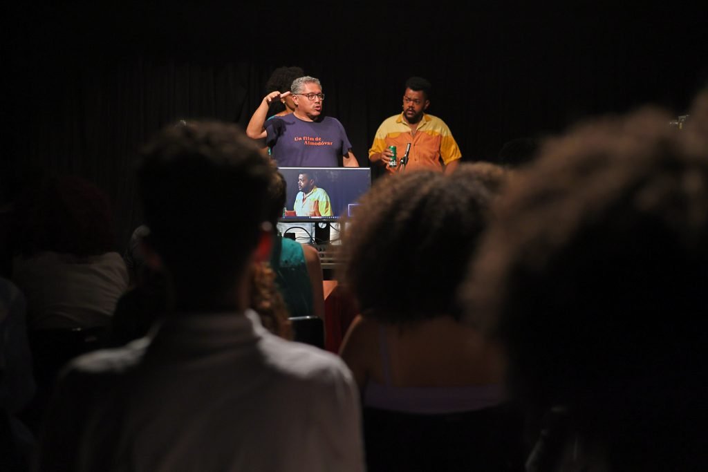 Curso “Atuando no audiovisual: presença e escuta” com Christian Landi, na sede Roosevelt da SP Escola de Teatro. (16/01/2025) | Foto: Clara Silva.