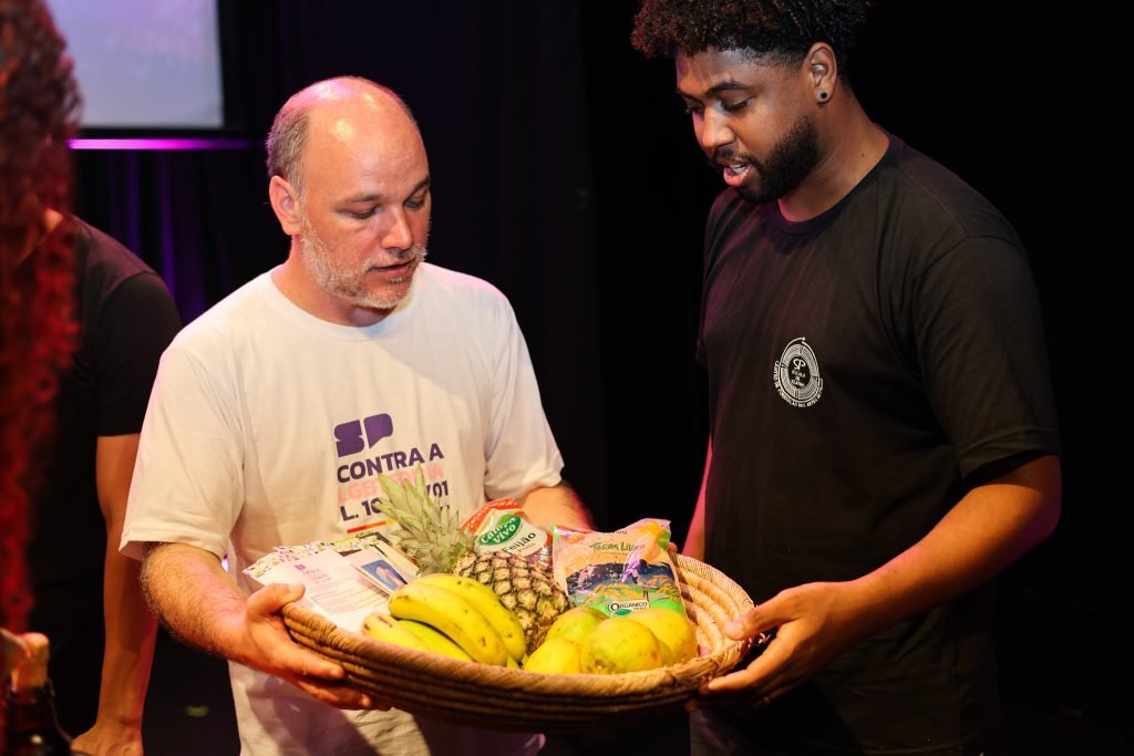 Cozinha Falada – Empreendimentos Trans Alimentação e Direitos, com Miguel Luz, Chef de Cozinha e empresário da Cachaçaria Menina dos Olhos e André Luzzi, Doutor em Saúde Pública pela USP. (29/01/2025). | Foto: Clara Silva.