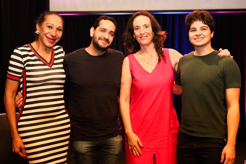 Mesa de debate - "Cuidar de Si para Cuidar dos Nossos: Saúde e Bem-Estar Trans em Redes de Afeto", com Walter Mastelaro Neto, Doutora Daniela Galli e Doutor Marcello Medeiros Lucena. (28/01/2025). | Foto: Clara Silva.