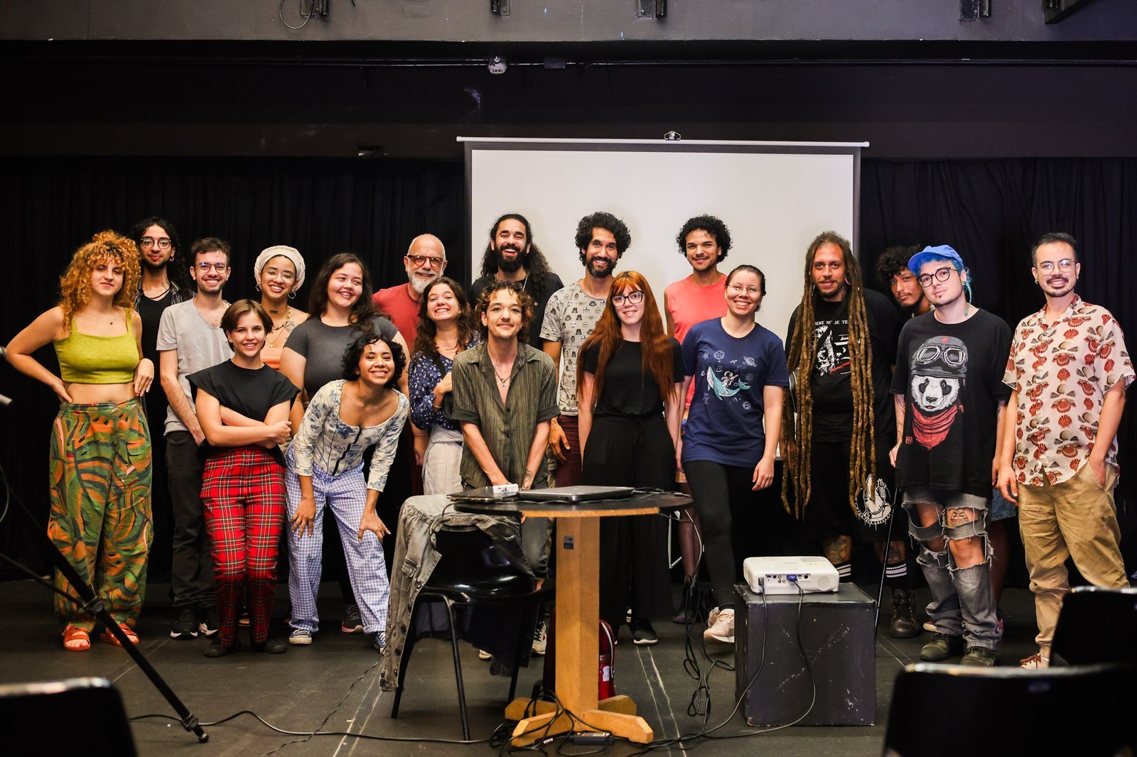 Encontro “Presença de pessoas trans/gênero dissidente na técnica de Iluminação” com Nero Murphy, estudante do curso regular de Iluminação. (22/03/2025) | Foto: Clara Silva