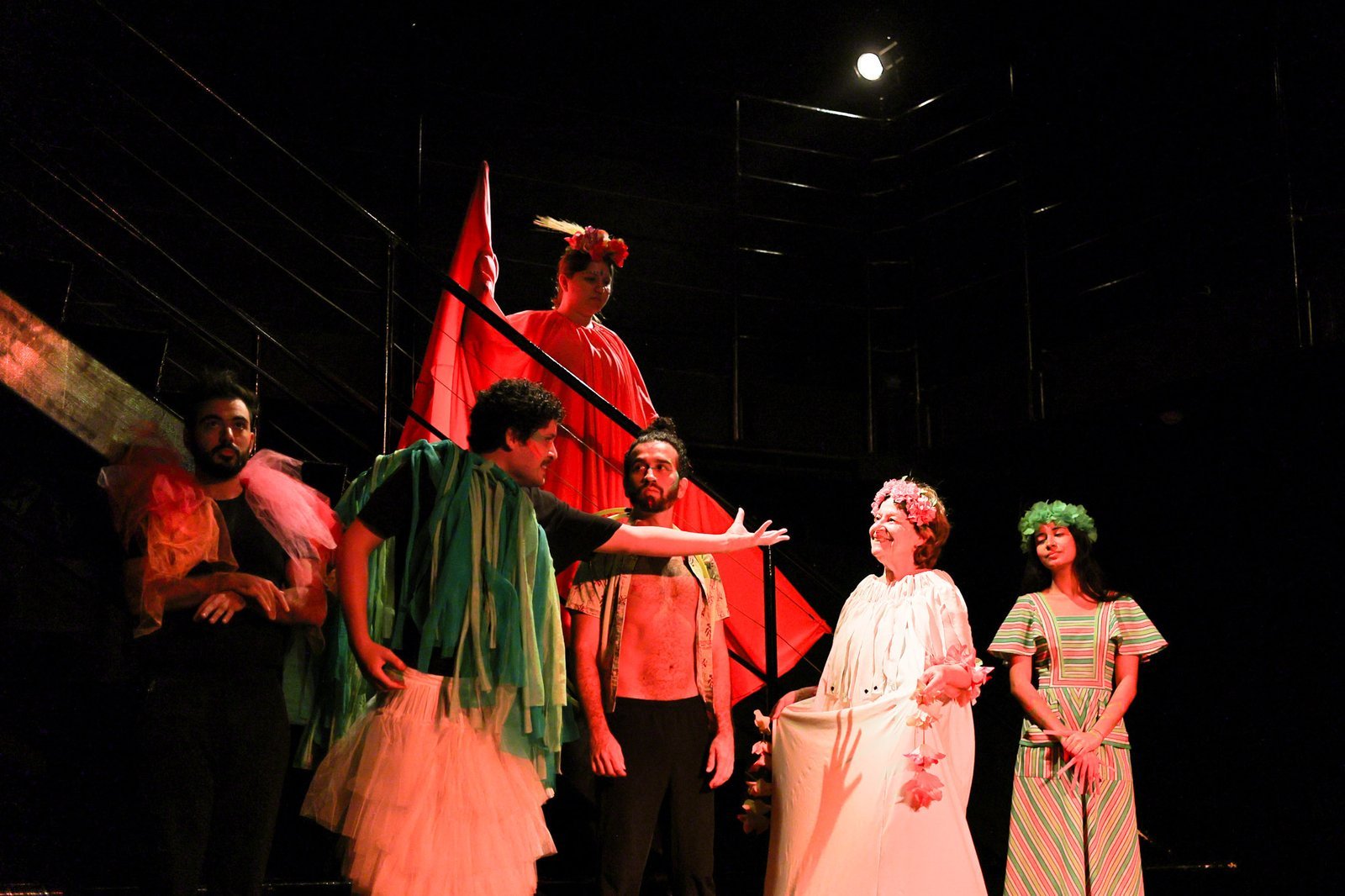 Mostra de Microcenas dos estudantes do módulo verde do curso regular de Direção da SP Escola de Teatro. (17/05/2025). | Foto: Clara Silva