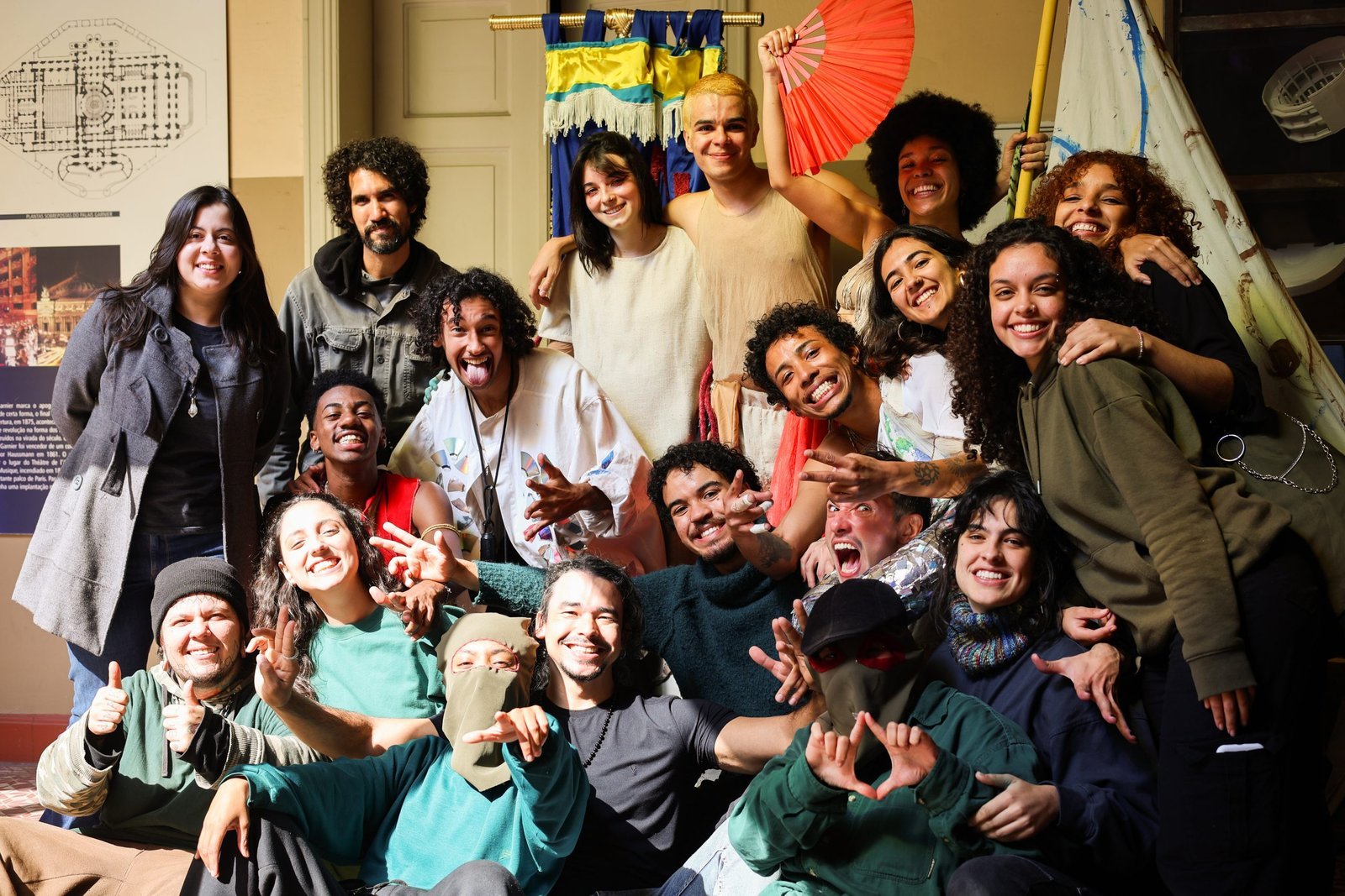 Visita da deputada federal Sâmia Bomfim, na sede Brás da SP Escola de Teatro. (13/06/2025) | Foto: Clara Silva.