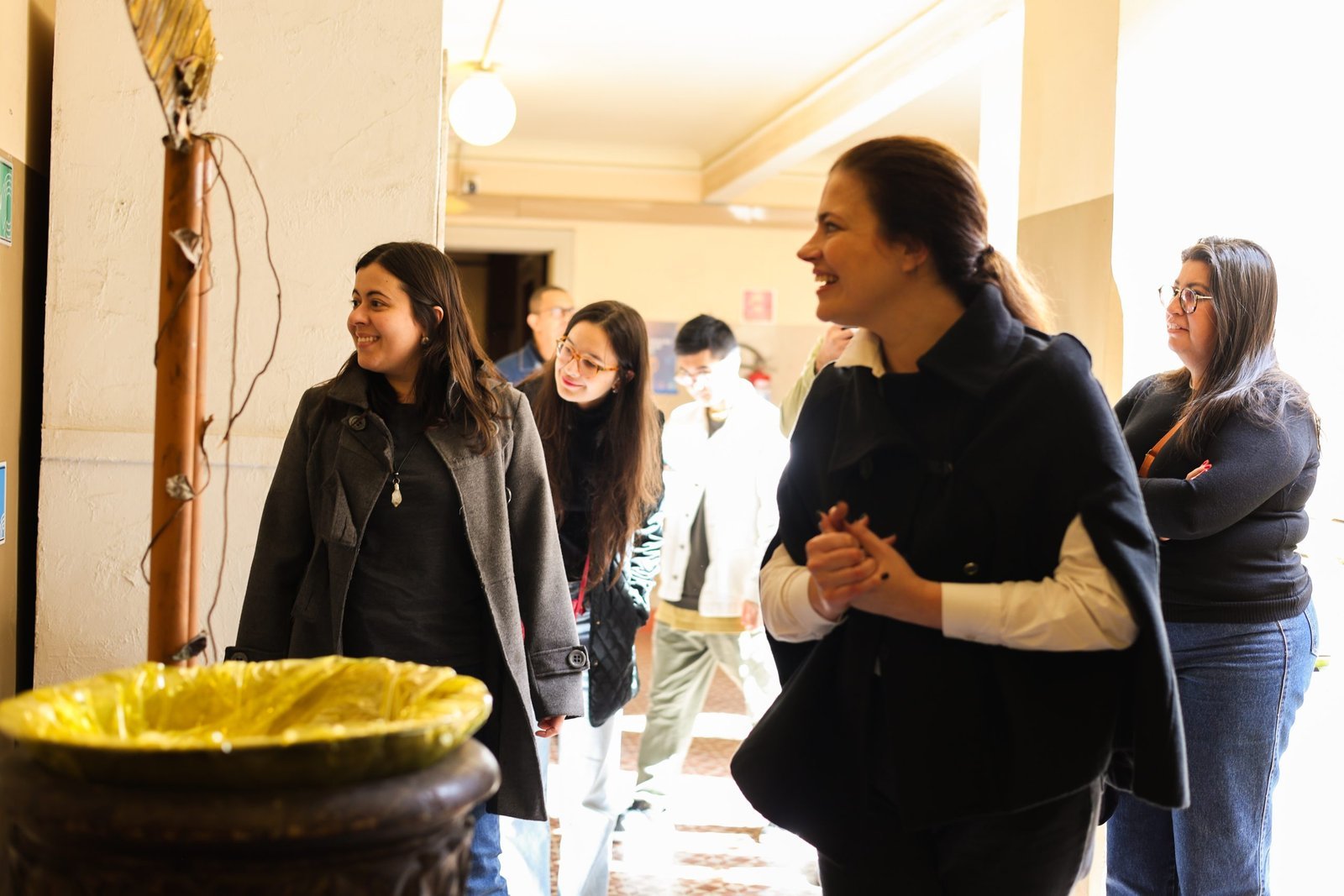Visita da deputada federal Sâmia Bomfim, na sede Brás da SP Escola de Teatro. (13/06/2025) | Foto: Clara Silva.