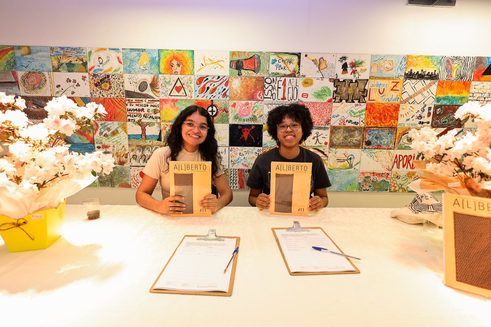 Lançamento da Revista A[L]BERTO #11 na sede Roosevelt da SP Escola de Teatro. (03/09/2025). | Foto: Clara Silva