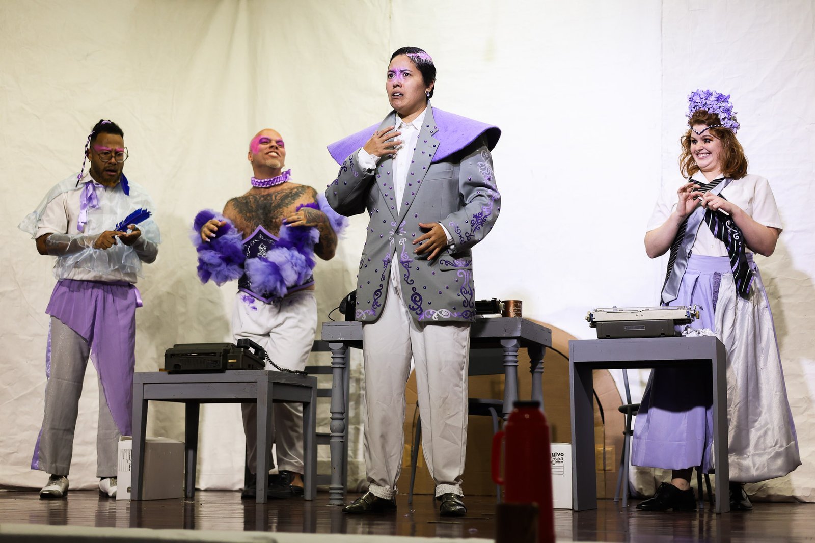 Experimento II do grupo N6 Vermelho, do segundo semestre de 2025, na SP Escola de Teatro. | Foto: Clara Silva.