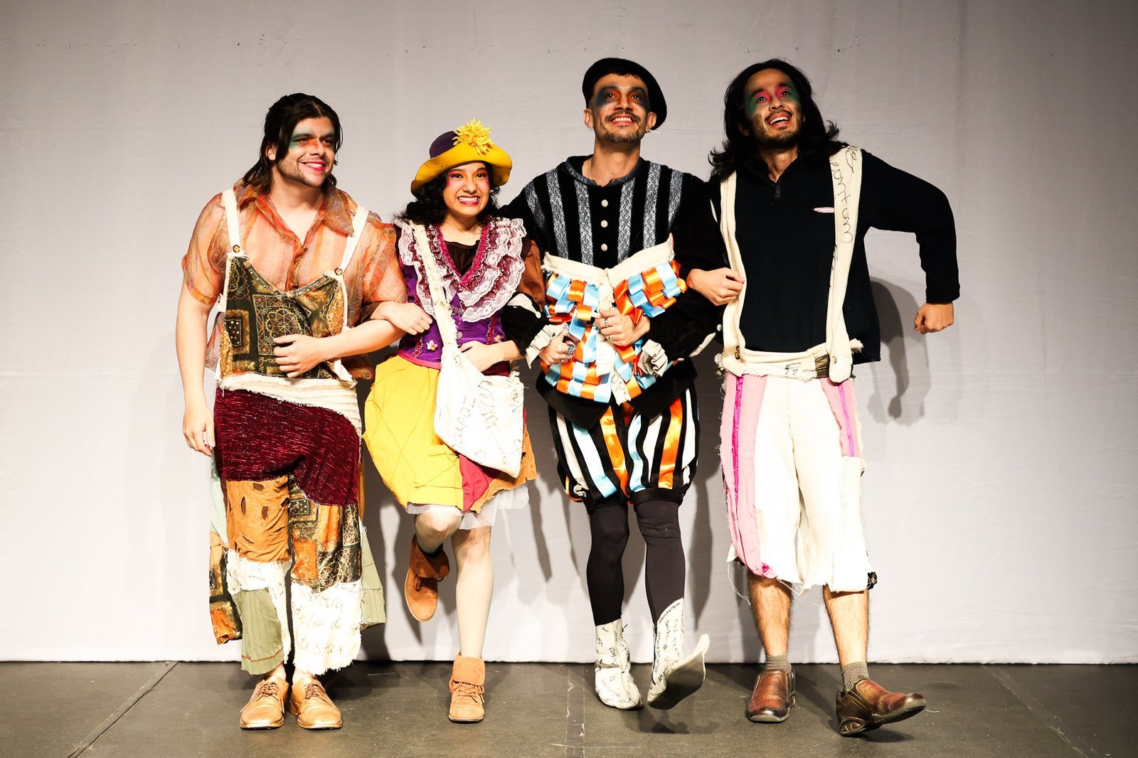 Experimento II do grupo N8 Amarelo, do segundo semestre de 2025, na SP Escola de Teatro. | Foto: Clara Silva.