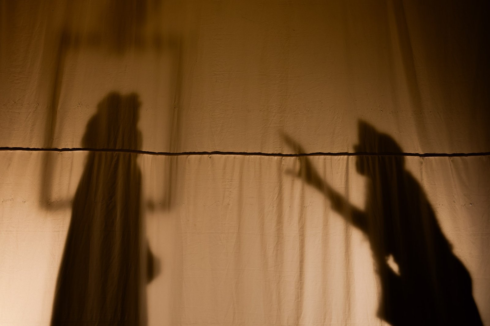 Experimento II do grupo N8 Amarelo, do segundo semestre de 2025, na SP Escola de Teatro. | Foto: Clara Silva.