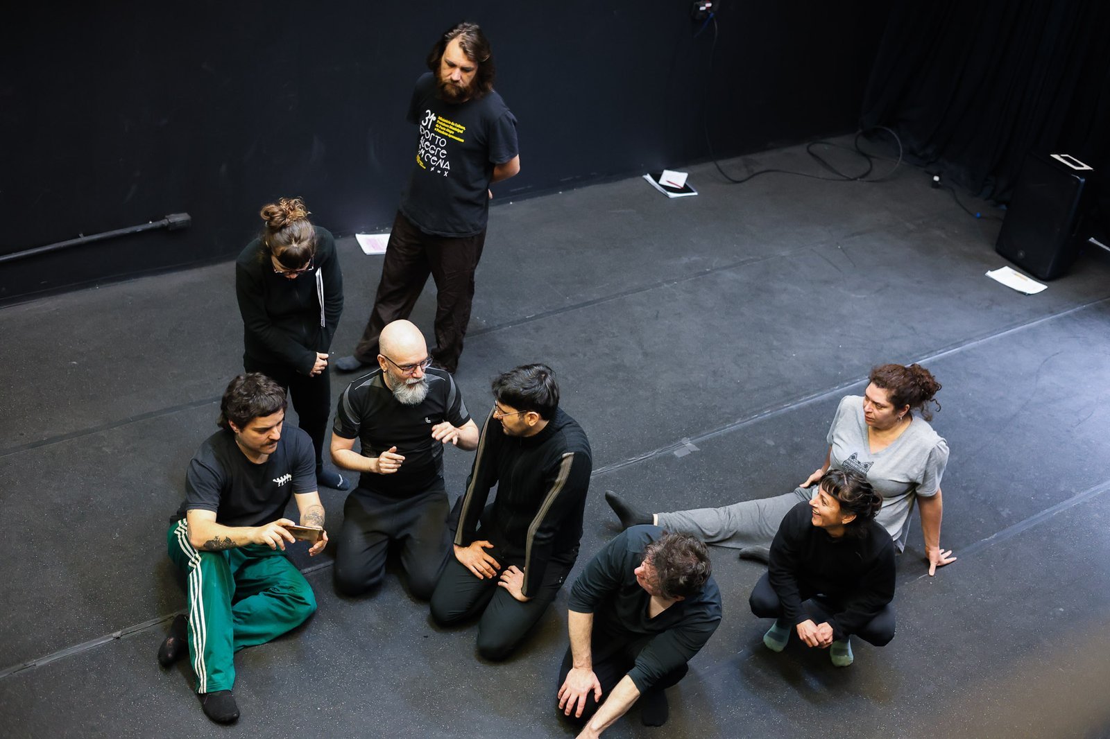 Ensaio O ESTRANHO MUNDO DE JOTAZÊ da Cia Espaço em Branco, projeto do Ocupa Lab. (09/10/2025). | Foto: Clara Silva.