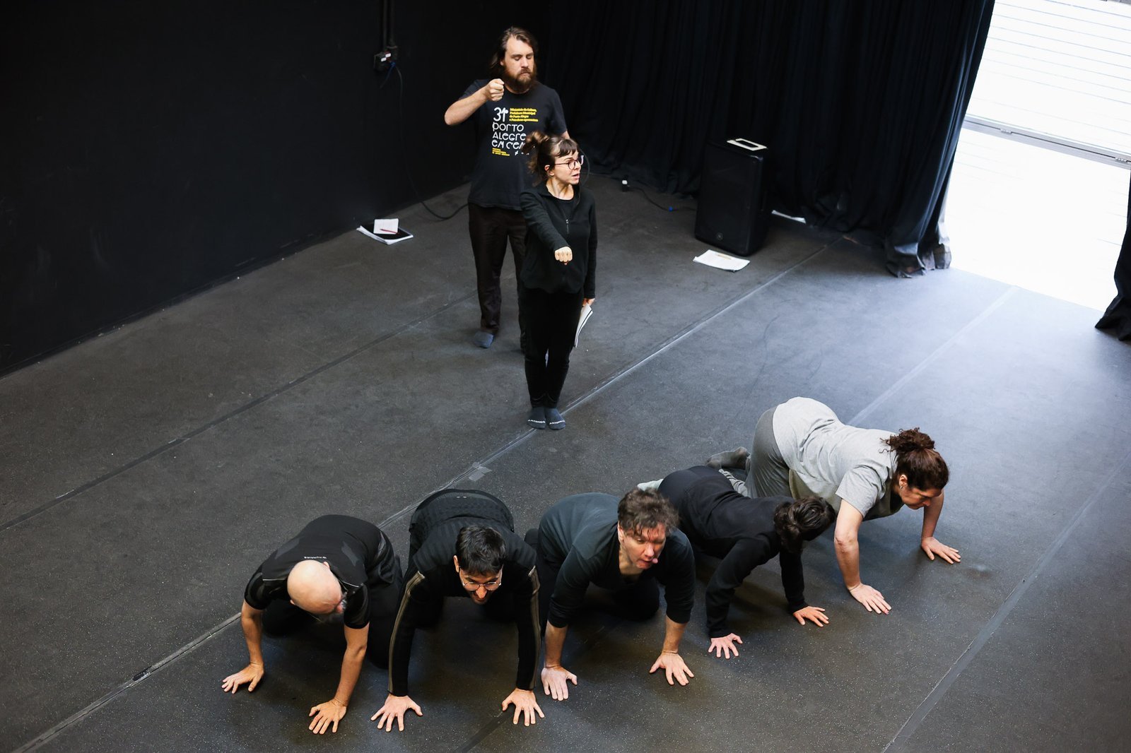 Ensaio O ESTRANHO MUNDO DE JOTAZÊ da Cia Espaço em Branco, projeto do Ocupa Lab. (09/10/2025). | Foto: Clara Silva.